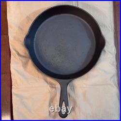 Antique National #8 cast iron skillet with heat ring. Arc logo. Restored