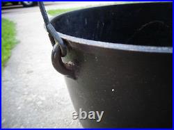 Antique No 9 Cast Iron Bean Pot Cauldron Kettle With Gate Mark