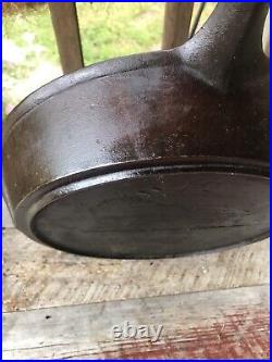 Antique Rare Pre 1800's No. 12 Cast Iron Skillet withGatemark Heat Ring Sits Flat