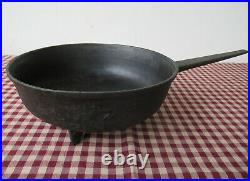 Antique Spider Skillet Ca 1790-1810 Cast Iron, Tapered Handle, Stub Feet, 9-1/8