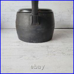 Antique Swain Cast Iron Pot Sauce Pan with Lid 3qt No 6 Long Handle Romany Gypsy