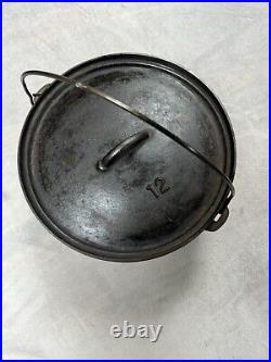 Antique Unbranded No. 12 Cast Iron Dutch Oven With Lid/ Handle 3 Legged 7 x 12