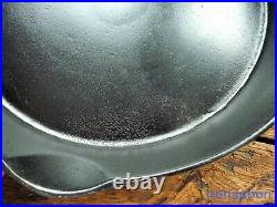 Antique WAGNER WARE Cast Iron SKILLET Frying Pan # 12 HEAT RING Ironspoon