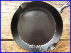 Antique WAGNER WARE Cast Iron SKILLET Frying Pan # 9 SIDNEY O Ironspoon