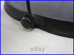 Antique Wagner Cast Iron No. 14 Griddle withBail