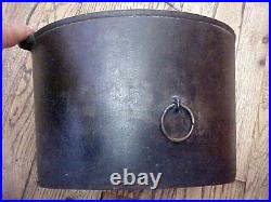 Antique Wagner Large Cast Iron Flat Bottom Soup Pot, Heat & Pouring Ring