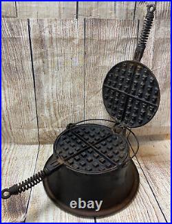 Antique Wagner Ware -0- High Base 1408 Waffle Maker Pat. 1925 Cast Iron