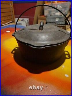 Antique Wagner Ware Cast Iron Number 8 5 Quart Dutch Oven With Lid