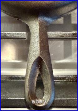 BSR #3 Cast Iron Corn Bread Skillet 6CBS, Pat. Pending, 6 Wedges, Solid Center