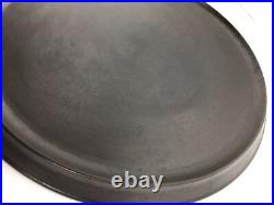 Beautiful Rare Antique Sidney Hollow Ware Cast Iron No. 10 Handle Round Griddle