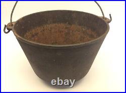 Cast Iron 3 Legged Cauldron Cookware Pot Kettle Campfire Cooking