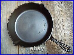 Cast Iron Antique Bottom Gated fancy handle Skillet #10 / 12, restored