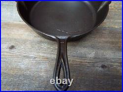 Cast Iron Antique Bottom Gated fancy handle Skillet #10 / 12, restored