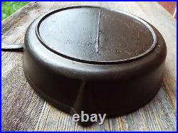 Cast Iron Antique Bottom Gated fancy handle Skillet #10 / 12, restored