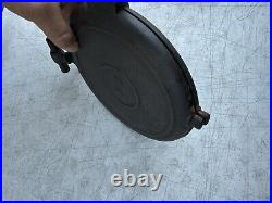 Cast Iron Waffle Maker, Circa 1800s, Flip Flop Style, Size 8/9, Low Base, 2-pc