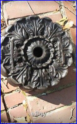 Cast iron bundt pan European