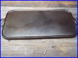 Chicago HDWE FDRY Co. Favorite #9 Cast iron Long Griddle, Restored