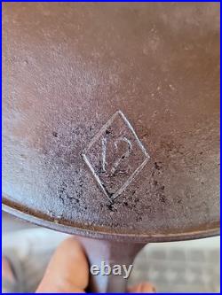 Chicago Hardware Foundry #12 Diamond Logo Cast Iron Skillet