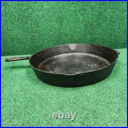 Chicago Hardware Foundry #14 Diamond Logo Cast Iron Skillet 16 No Cracks Flat
