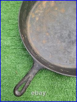 Chicago Hardware Foundry Cast Iron Diamond Logo #14 Skillet RARE AS IS