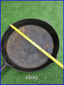 Chicago Hardware Foundry Cast Iron Diamond Logo #14 Skillet RARE AS IS
