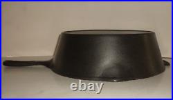 Chicago Hardware Foundry Diamond #A Favorite Cast Iron 8 1/2 Chicken Fryer & Lid