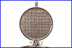 Early (1890s-1910) Wagner No 9 Cast Iron Waffle Maker Restored Condition