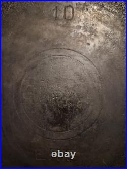 Early 1900 Erie #10 cast iron skillet Rare Original Slant Logo Griswold Ring