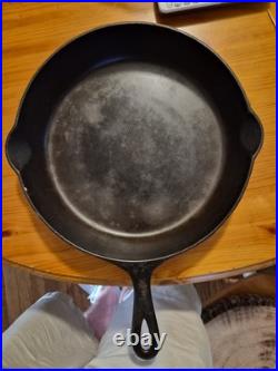 Early 1900 Erie #10 cast iron skillet Rare Original Slant Logo Griswold Ring Early 1900 Erie #10 cast iron skillet Rare Original Slant Logo Griswold Ring