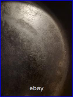 Early 1900 Erie #10 cast iron skillet Rare Original Slant Logo Griswold Ring