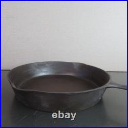 Early 1910-1914 Wagner Sidney O 10 Cast Iron Pan