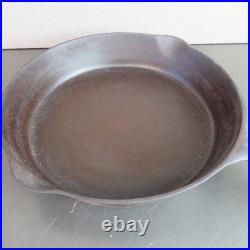 Early 1910-1914 Wagner Sidney O 10 Cast Iron Pan