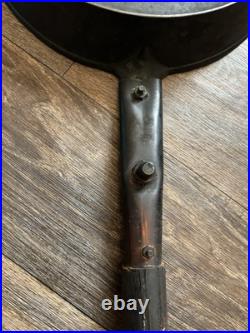 Early Antique Favorite Piqua Ware #12 Cast Iron Cowboy Campfire Skillet