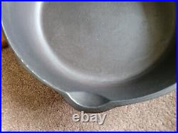 Early BSR Birmingham Stove & Range Red Mountain #8 Cast Iron Chicken Fryer withLid