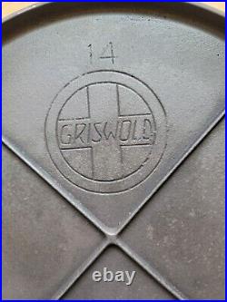 Early Griswold Erie No. 14 Slant Logo Cast Iron Griddle, 742A withBail Handle