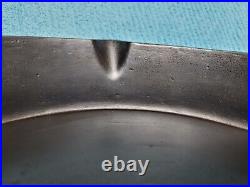 Early LARGE #11 Fancy Handle Bottom Gate Marked Skillet Pan Double Spout Lip