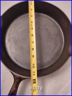 Early WAPAKHollow Ware #10 Skillet Standard Block Logo Heat Ring Seasoned-DBL 10