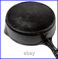 Early Wapak Indian-Head Logo #9 Cast Iron Skillet