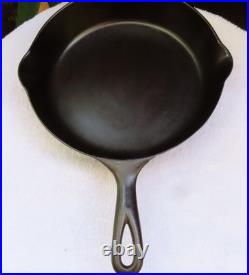 Erie #7 Cast Iron Skillet 2nd Series Antique Cast Iron Excellent Condition