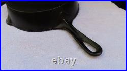 Erie #7 Cast Iron Skillet 2nd Series Antique Cast Iron Excellent Condition