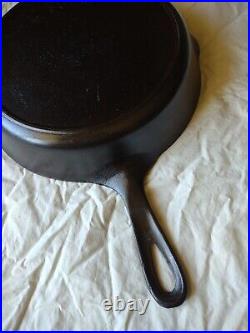 Erie pre Griswold #7 skillet