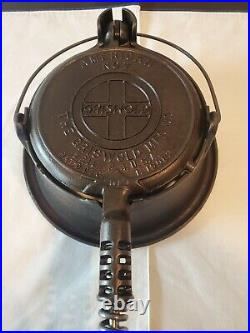 Excellent Restored Griswold Cast Iron Waffle Iron No 7 bail handle High Base