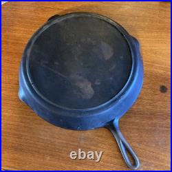 Extra Large Vintage #14 3 Notch Heat Ring Cast Iron Skillet. USA. 15 Diameter