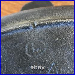 Extra Large Vintage #14 3 Notch Heat Ring Cast Iron Skillet. USA. 15 Diameter