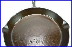 FAVORITE PIQUA WARE #14 Cast Iron Skillet Smoke Ring Pour Spouts Smiley