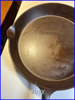 FLAT EXTRA LARGE 13 Antique Cast Iron Skillet Pan Favorite Piqua Ware Ohio