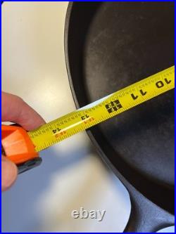 FLAT EXTRA LARGE 13 Antique Cast Iron Skillet Pan Favorite Piqua Ware Ohio FLAT