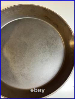 FLAT EXTRA LARGE 13 Antique Cast Iron Skillet Pan Favorite Piqua Ware Ohio FLAT