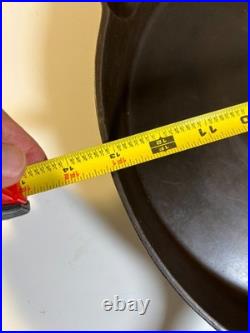 FLAT EXTRA LARGE 13 Antique Cast Iron Skillet Pan Favorite Piqua Ware Ohio FLAT
