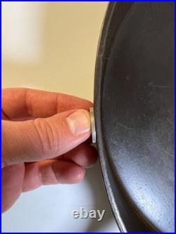 FLAT EXTRA LARGE 13 Antique Cast Iron Skillet Pan Favorite Piqua Ware Ohio FLAT